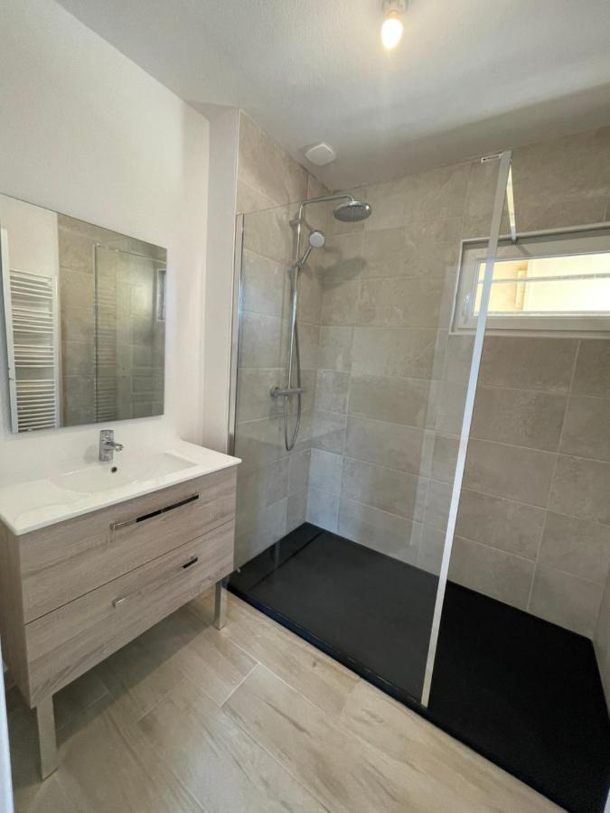 Asinellas Maison 3 Chambres 150 M De La Plage Анель Экстерьер фото